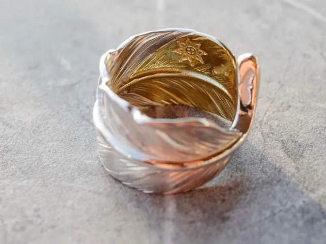 Albatory Tip Gold Feather Ring