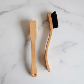 Essential Everyday Curved Wooden Dish Brush